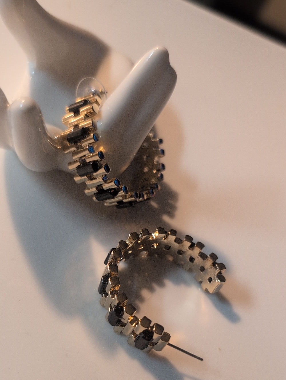Source Unknown Gold and Black Sculpted Hoop Earrings - Women Jewelry